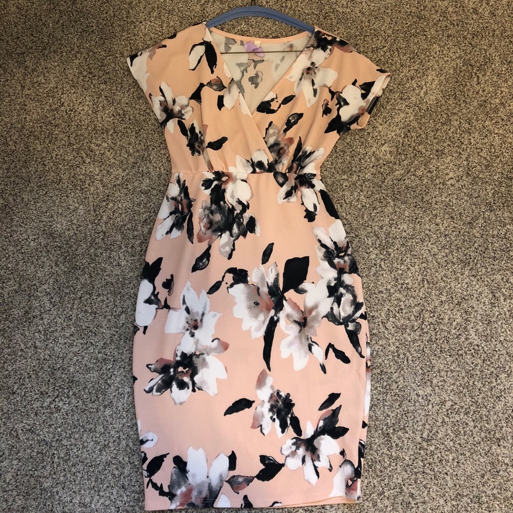 Pink floral fitted maternity dress